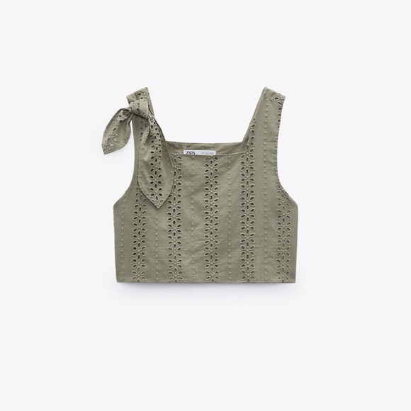 Zara BLOUSE WITH CUTWORK EMBROIDERY Cropped Green Eyelet New Tags XS - Picture 2 of 6